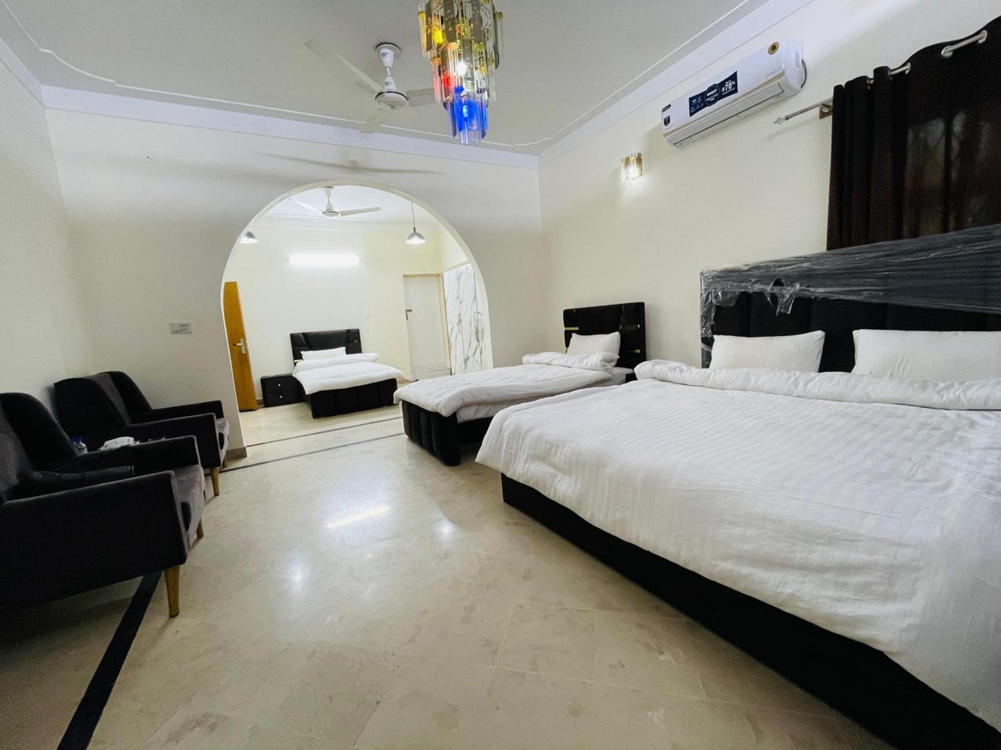 Hilton Guest House Islamabad Exterior photo