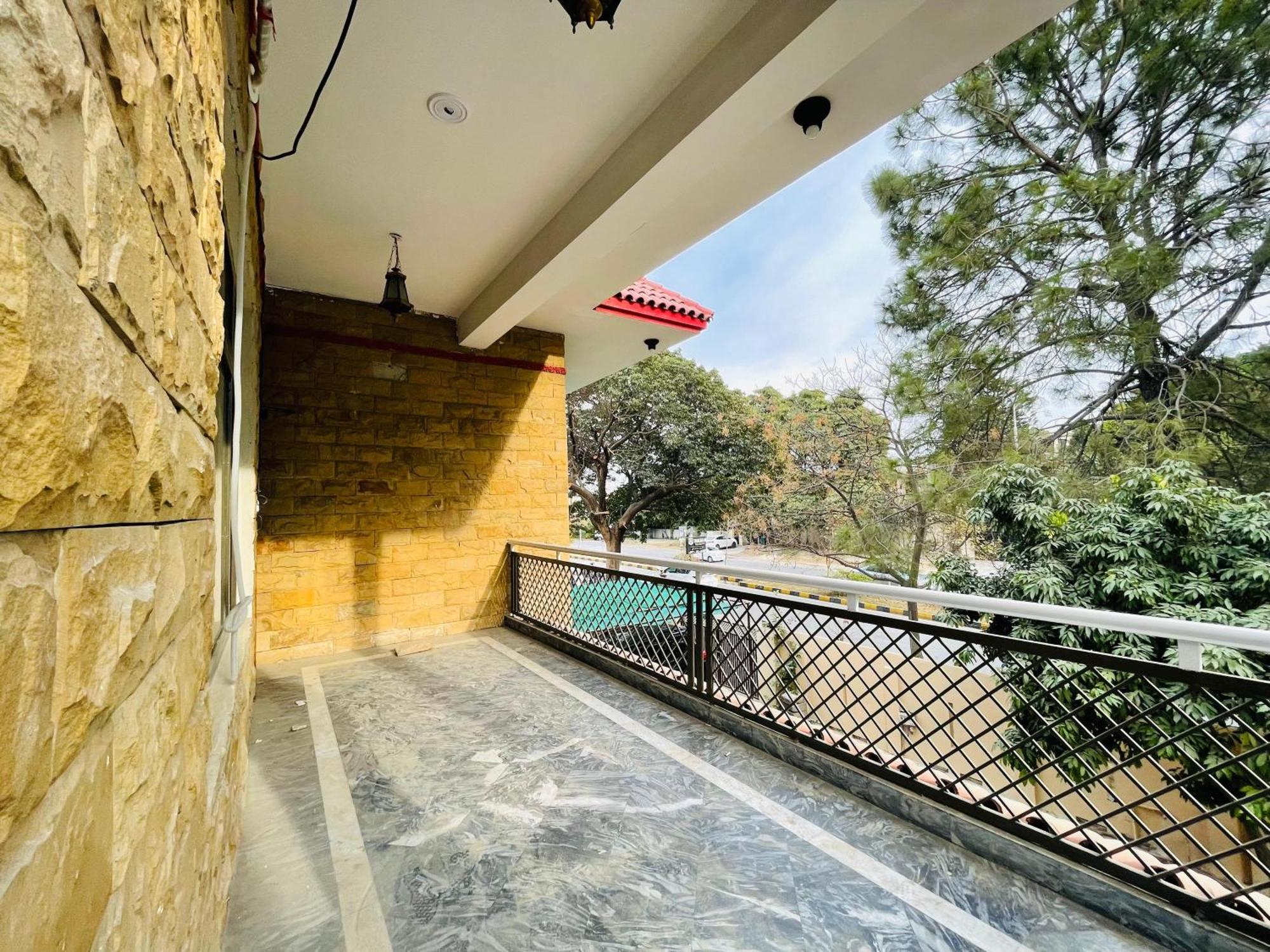 Hilton Guest House Islamabad Exterior photo